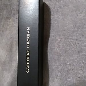 Avon fmg Cashmere lipcream Matte Dark Cherry